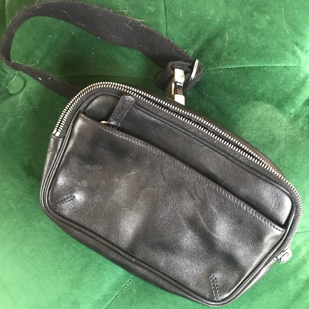 Vintage Black Leather Coach Fanny Pack S/M